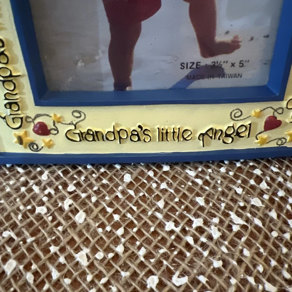 Grandma's little Angel Vintage picture frame From 1975‎